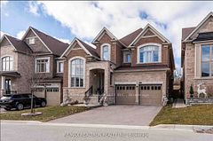 16 Prunella Crescent, East Gwillimbury, ON, exterior
