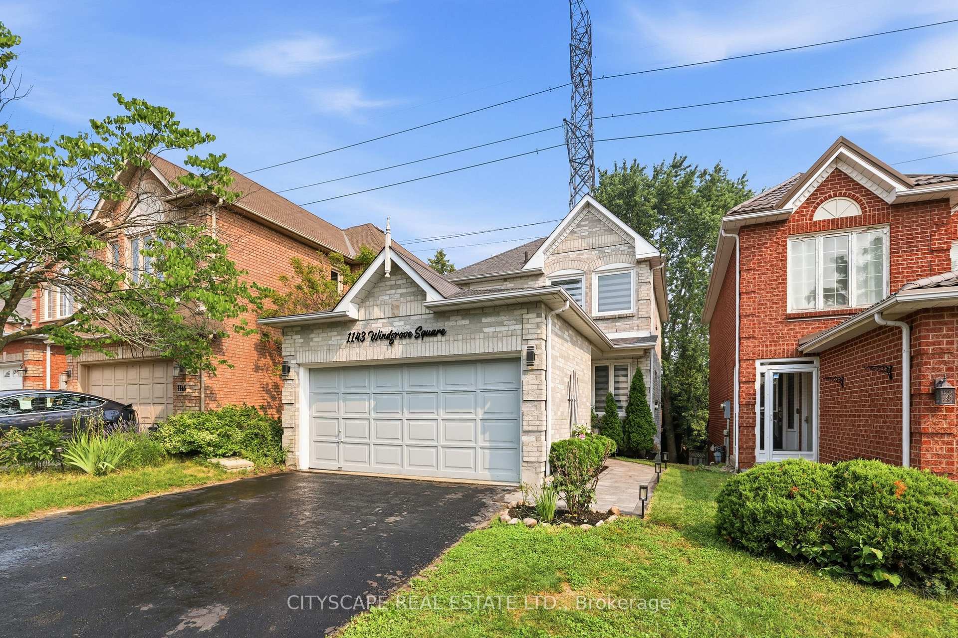 1143 Windgrove Square, Pickering, ON, exterior