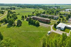 424 Quebec Avenue, South Huron, ON, exterior