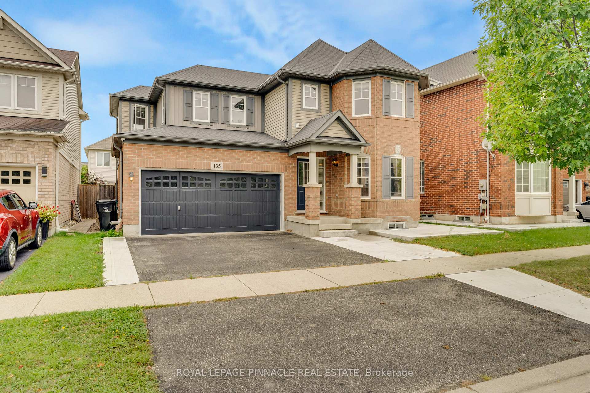 135 Baldwin Drive, Cambridge, ON, exterior