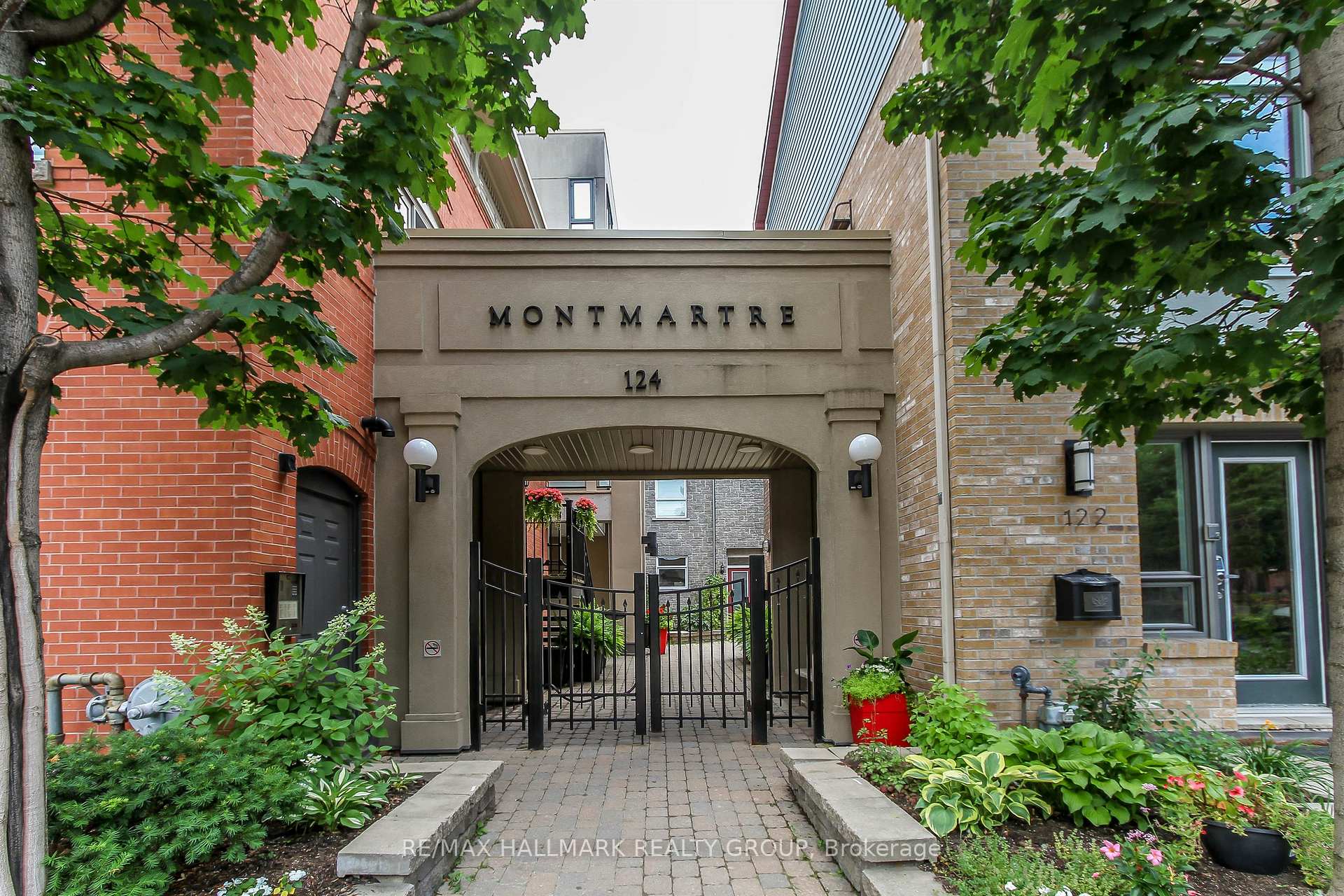 B307 - 124 Guigues Avenue, Lower Town - Sandy Hill, ON, exterior