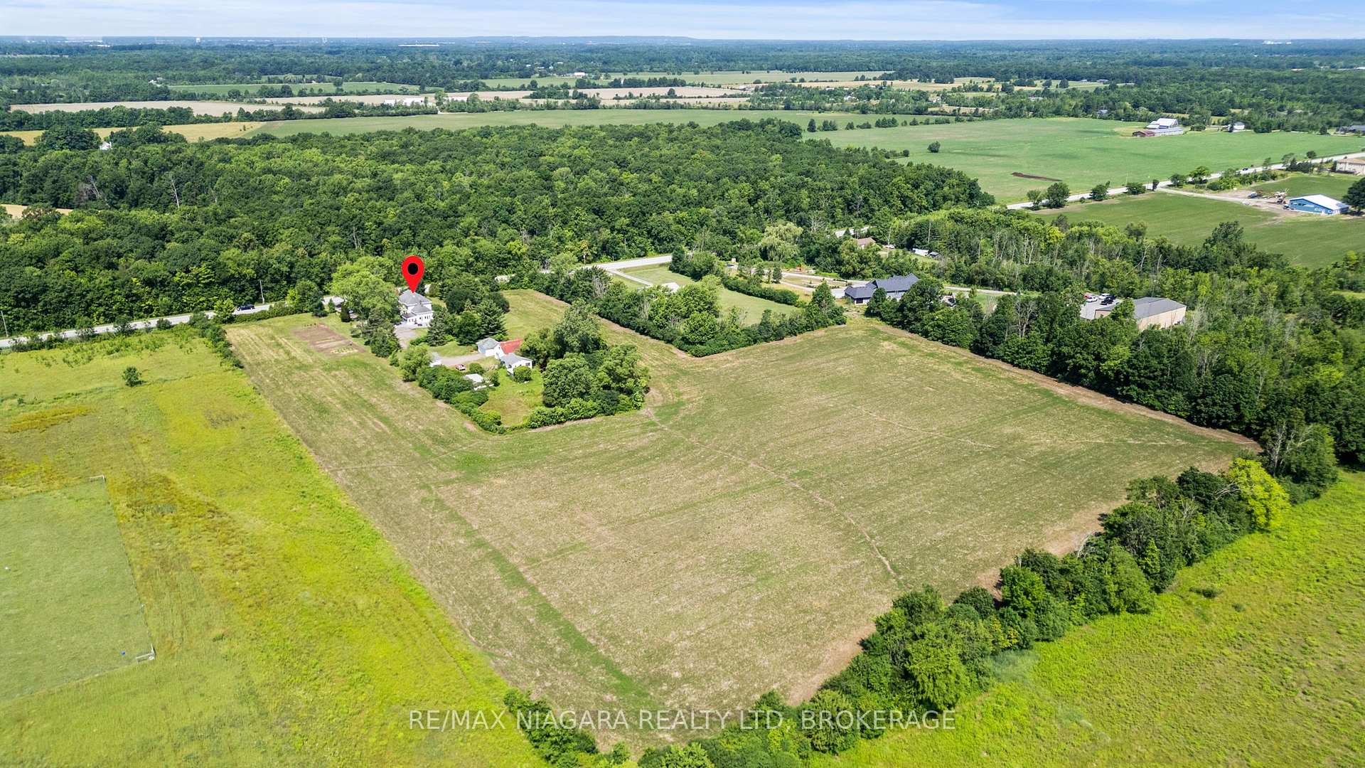 3362 Montrose Road, Fort Erie, ON, exterior