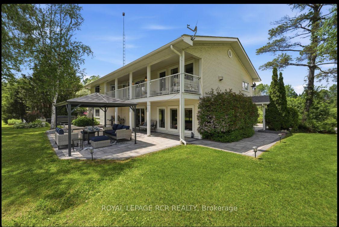 21324 McCowan Road, East Gwillimbury, ON, exterior