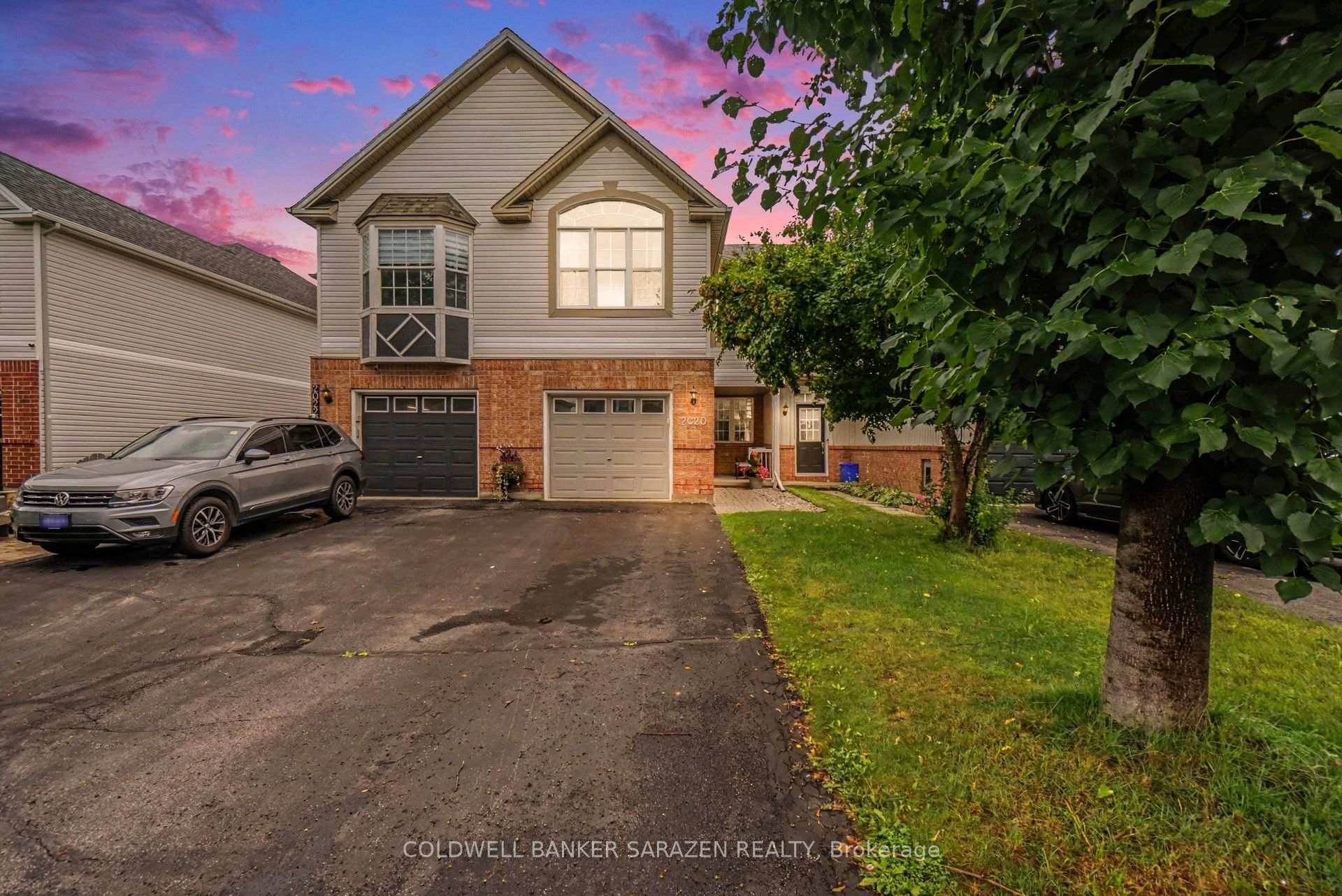 2020 Breezewood Street, Orleans - Cumberland and Area, ON, exterior